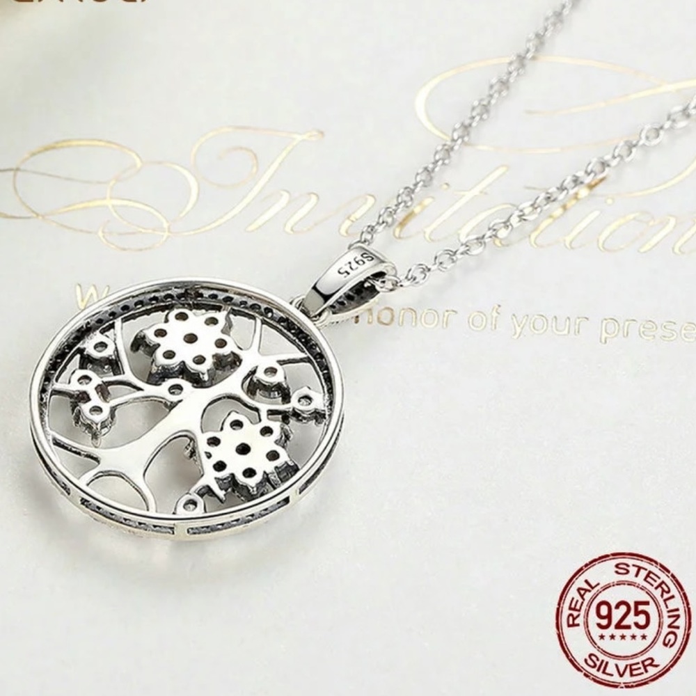 🌳 Tree of Life Necklace - Picture 3 of 8